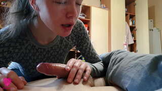 Apaixonado desleixado boquete desde petite beleza con cum na boca