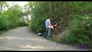 Башта алар прикасаются бер-берсенђ баре, ә соңыннан бара трахаться бу җәмәгать бакчасы